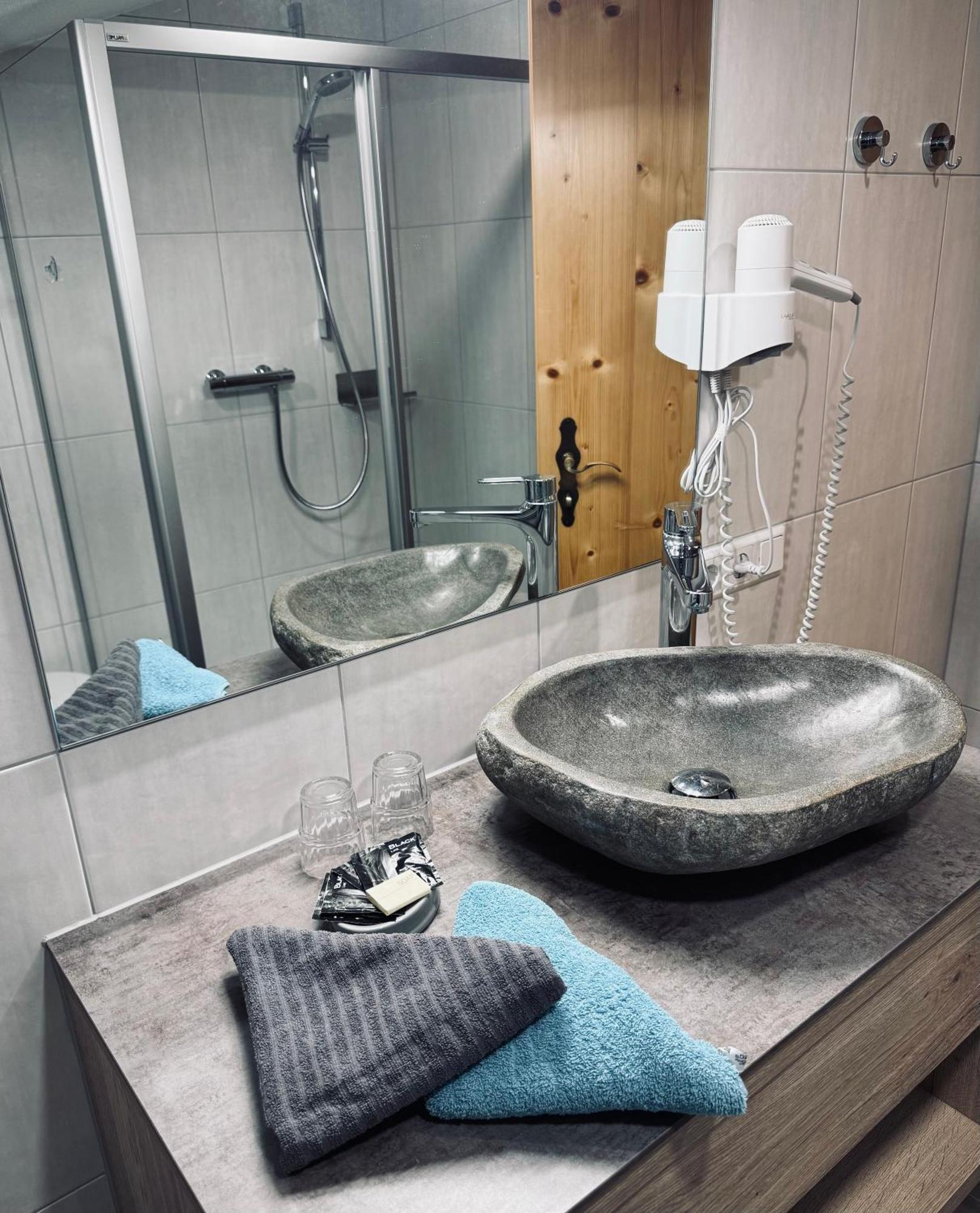 Haus Felsneck Bed & Breakfast เซิลเดน ภายนอก รูปภาพ